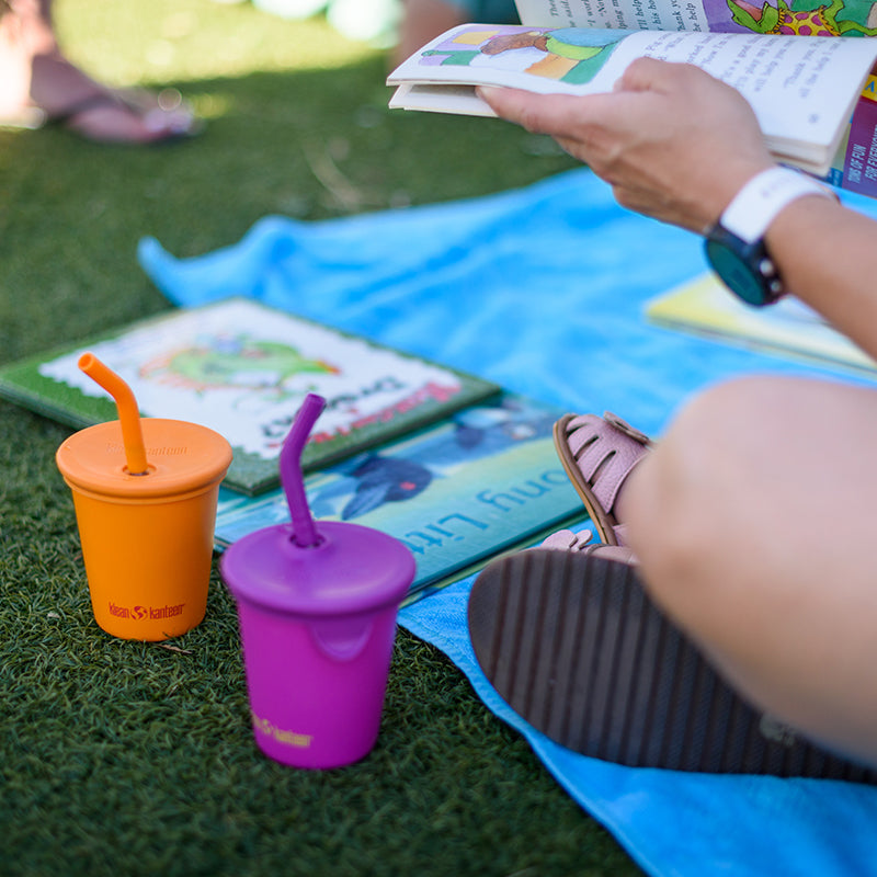 kid-s-sippy-cup-and-water-bottle-set-h7 10oz_kids_cups_straw_reading_blanket_square.jpg