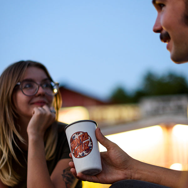 16oz-pint-cup-santa-cruz-c8 16oz_pints_santa_cruz_vacationdot_couple_square.jpg