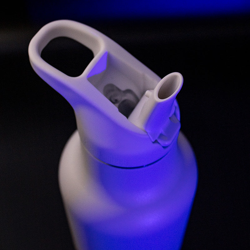 20oz-rise-classic-may-the-4th-m1 20oz_rise_classic_may_the_fourth_starwars_white_bottle_flipseal_square.jpg