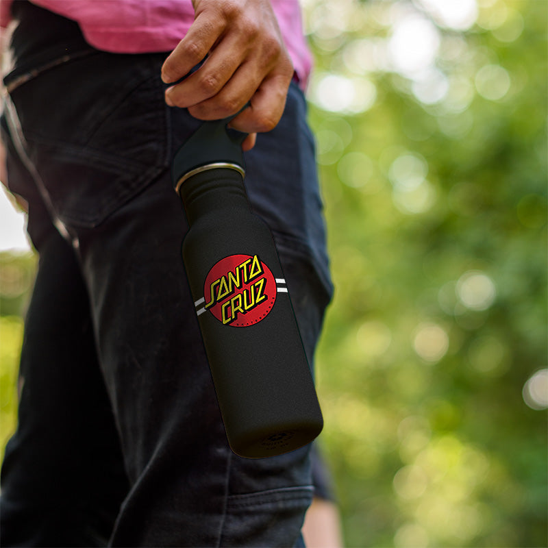 27oz-classic-with-flip-seal-sport-cap-santa-cruz-w9 27oz_classic_water_bottle_santacruz_dot_hand_square.jpg
