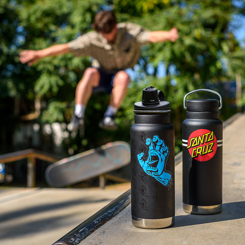 32oz-tkwide-with-chug-cap-santa-cruz-screaming-hand-m4 32oz_20oz_water_bottles_santacruz_skater_ramp_square.jpg