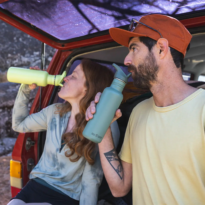 27oz-classic-with-flip-seal-sport-cap-n2 classic_27oz_flip_seal_couple_tailgate_tip-sip_square.jpg