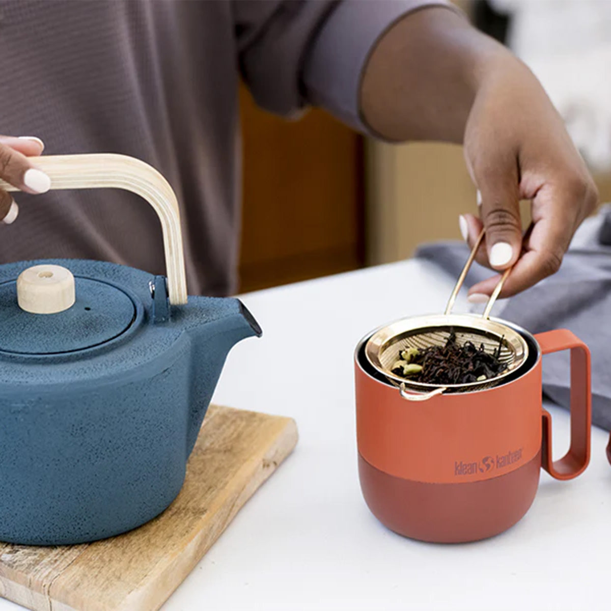 14oz-rise-mug-sale-t4 coffee_tea_seep_rise_mug_square.jpg