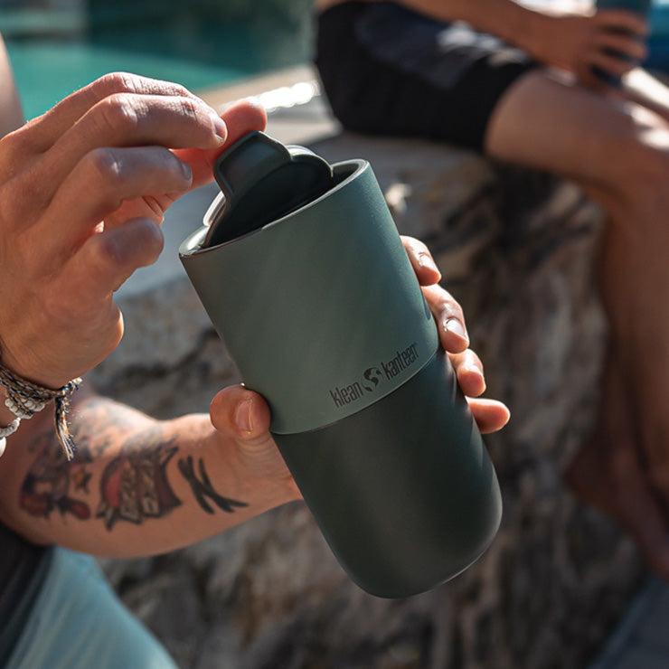 flip-lid-n6 rise_flip_lid_small_tumbler_open.jpg