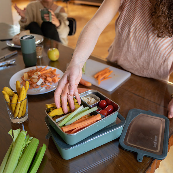 55oz-rise-food-box-big-meal-q5 rise_food_lunch_box_big_meal_veggie_dividers_square.jpg