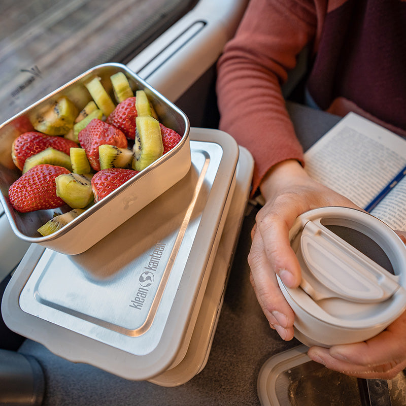 23oz-rise-food-box-lunch-p9 rise_food_lunch_box_lunch_tofu_train_fruit_tumbler_square.jpg