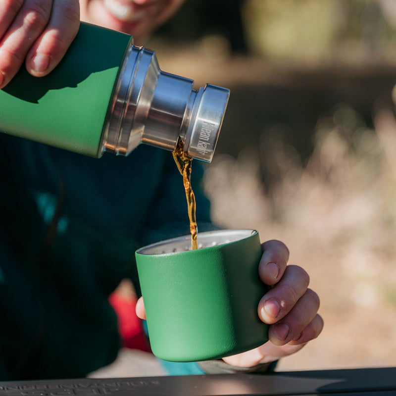tkpro-maintenance-kit-n9 tkpro_32oz_thermos_green_pourthrough_lifestyle.jpg