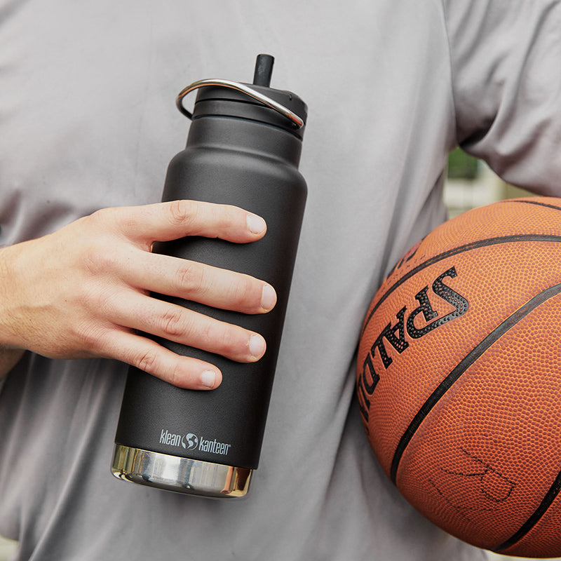 32oz-tkwide-with-twist-cap-x9 tkwide_32oz_insulated_bottle_twist_closeup_basketball_square.jpg